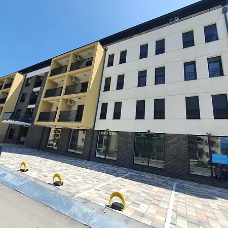 アパート Family Lux Raj